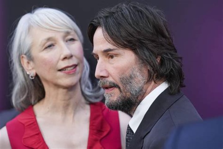 Exploring The Enigmatic Keanu Reeves: His Girlfriend List Unveiled
