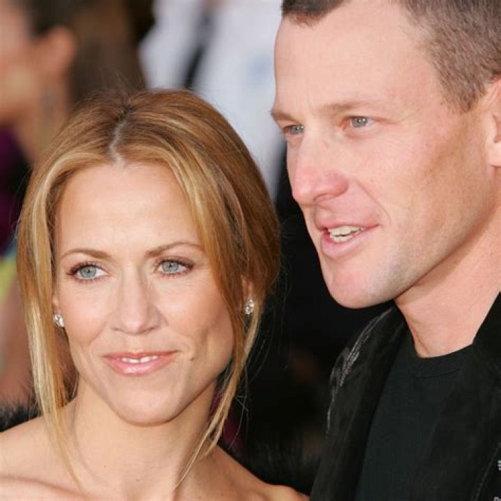 Lance Armstrong's Ex-Girlfriend: Unraveling The Personal Life Of A Cycling Legend