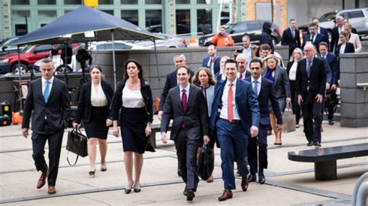 Las Vegas jury rejects Harry Reid lawsuit against fitness band maker