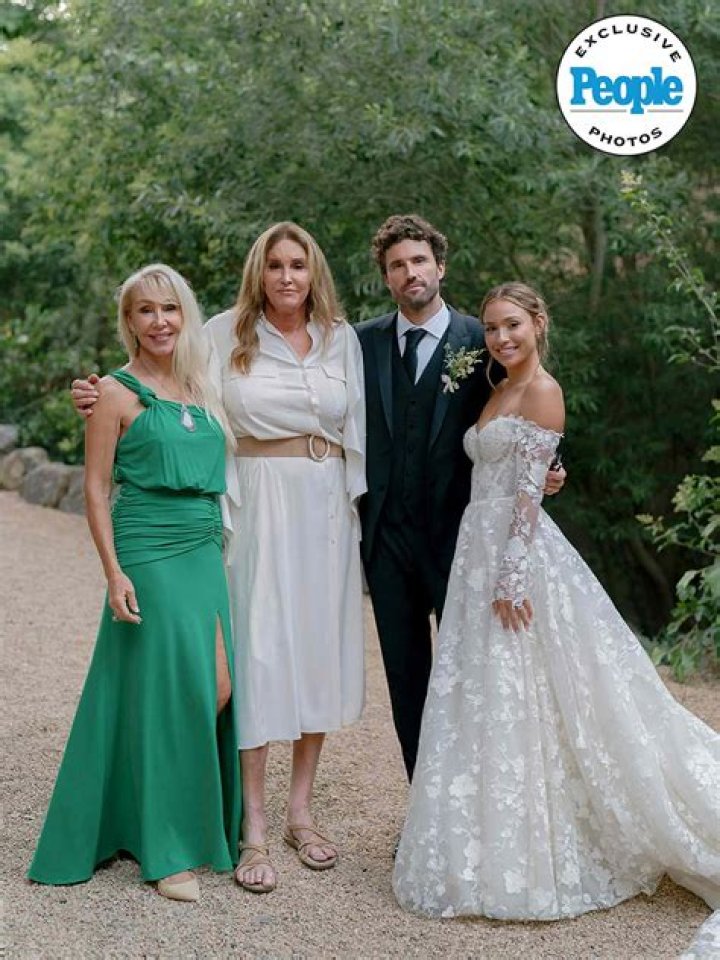 Brandon Jenner & Leah Jenner baby news & Photos