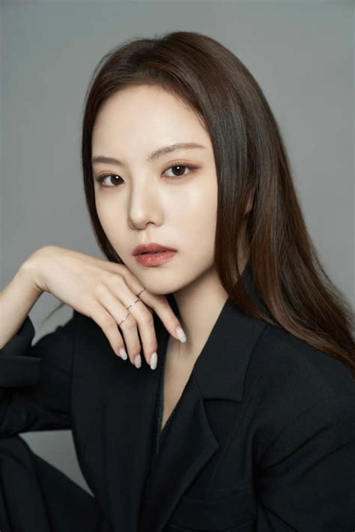 Discovering The Talents Of Lee Yeol-eum: A Journey Through Music And Passion