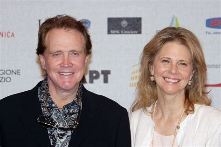 Lindsay Wagner And Lee Majors: A Timeless Love Story