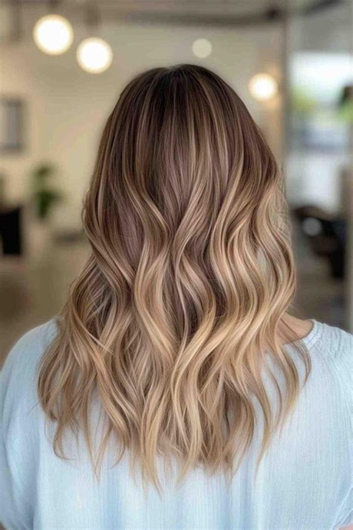 Low-Maintenance Hair Colour Ideas for 2023 — See Photos