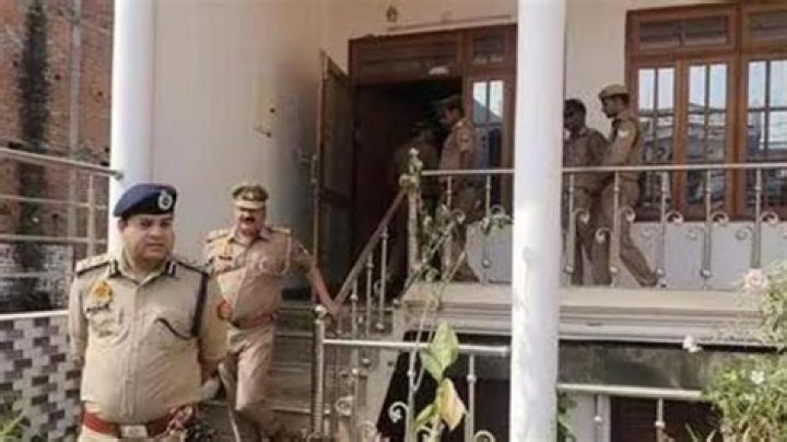 Lucknow Vinay Srivastava shot dead at Union Minister Kaushal Kishore residence after dispute over losing money gambling – India TV