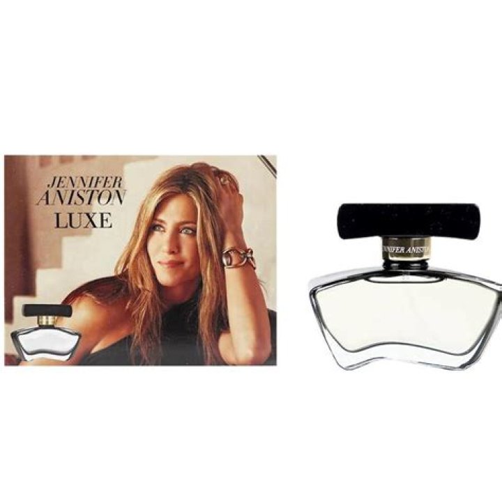 Luxe Jennifer Aniston: A Journey Through Style And Elegance