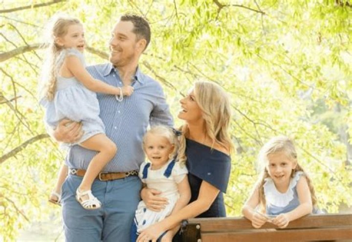 Unveiling The Mystery: Lynda Kinkade's Husband