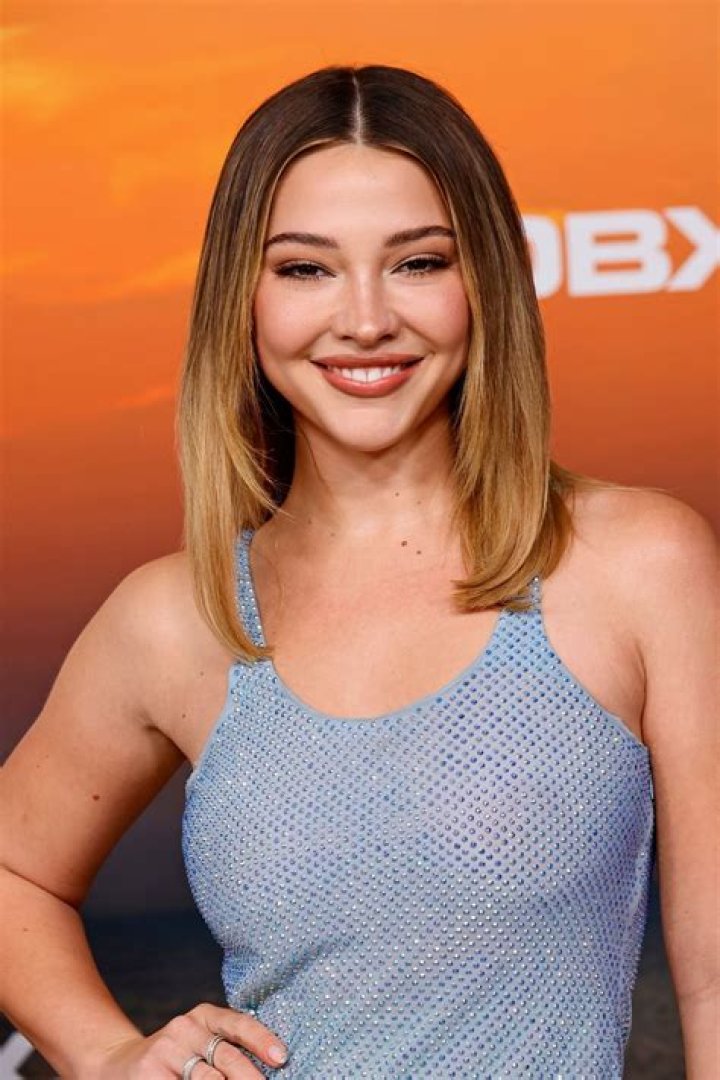 Madelyn Cline: A Rising Star In Hollywood