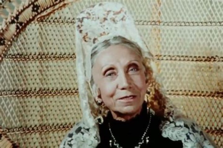 Unveiling The Life Of Maria Cumani Quasimodo
