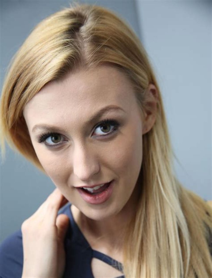 Unveiling The Digital Persona: Meghan Slaninko On Instagram