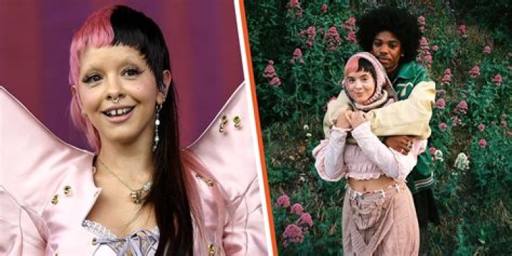Exploring The Love Life Of Melanie Martinez: Her Boyfriend In 2021