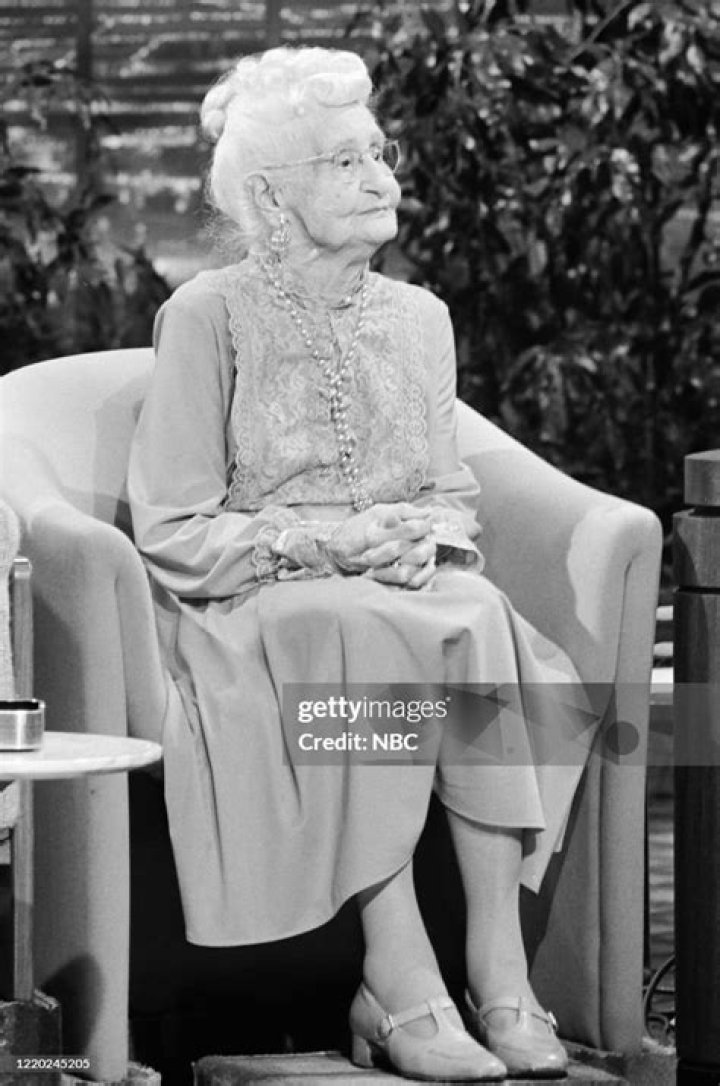 Merie Earle: A Comprehensive Biography And Insights