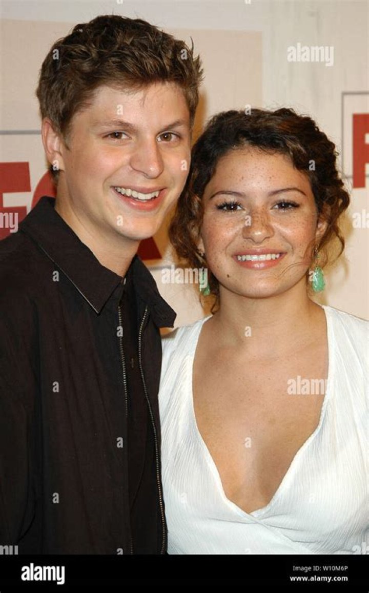 Unraveling The Unique Connection Between Michael Cera And Alia Shawkat