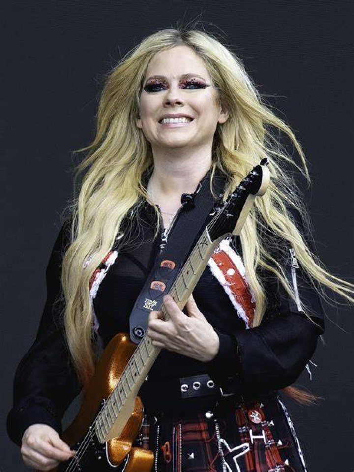 Michelle Lavigne Age: The Journey Of A Remarkable Talent