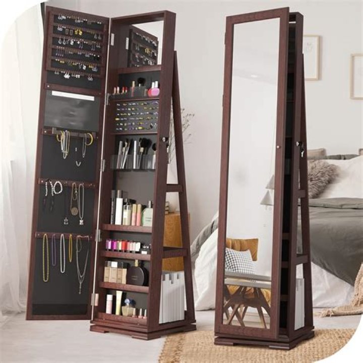 Discovering The Elegance Of A Mirror Jewelry Armoire