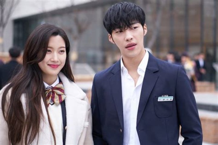 Moon Ga Young's Boyfriend: Unveiling The Truth Behind The Star's Love Life