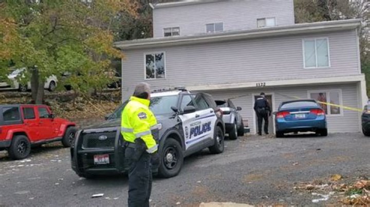 Moscow Police look into stalker possibility, describe murder weapon