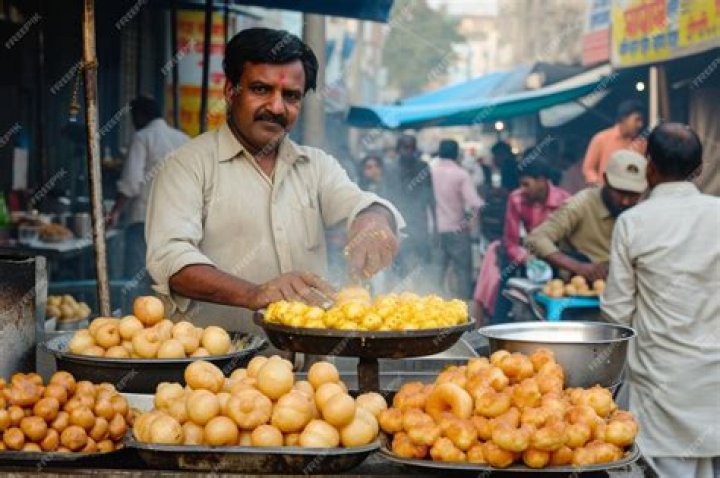 Nagpur vendor sells Baahubali Panipuri; internet calls it nonsense – India TV