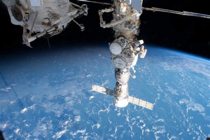 NASA selects Axiom Space for fourth ISS private astronaut mission