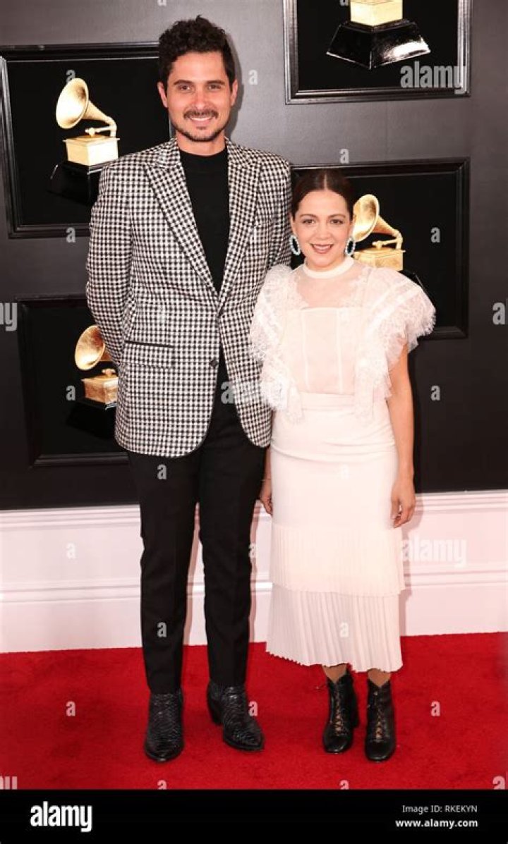 Natalia Lafourcade's Partner: A Deep Dive Into Her Personal Life