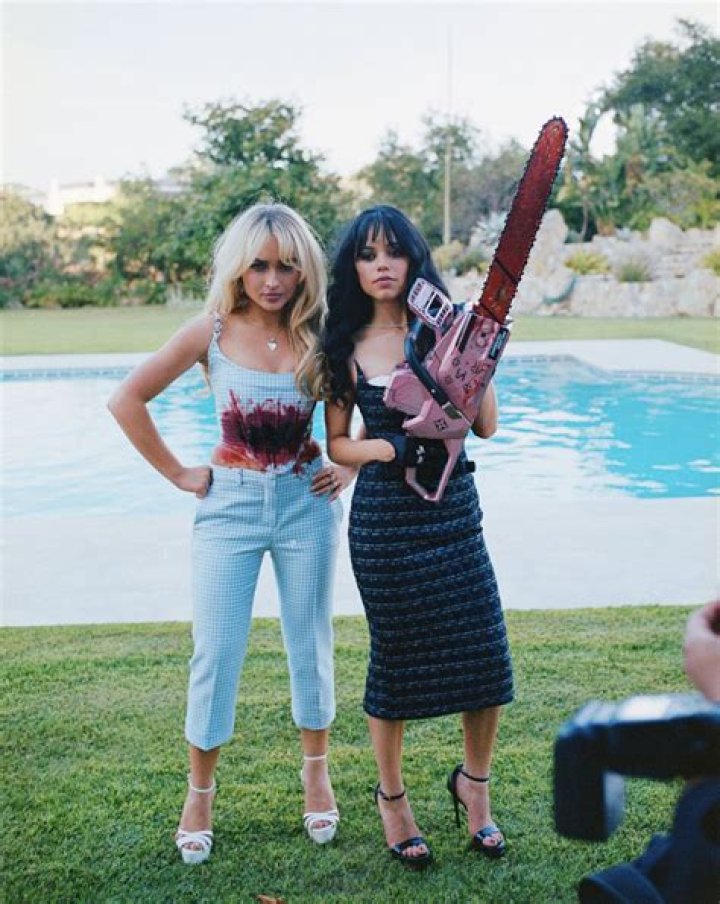 Father-daughter duo dancing to Camila Cabello’s Don’t Go Yet is the cutest thing on internet – India TV