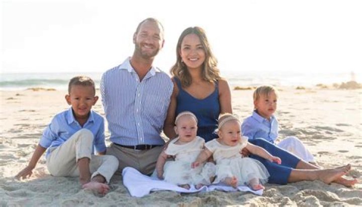Nick Vujicic Net Worth: A Journey Of Inspiration And Success