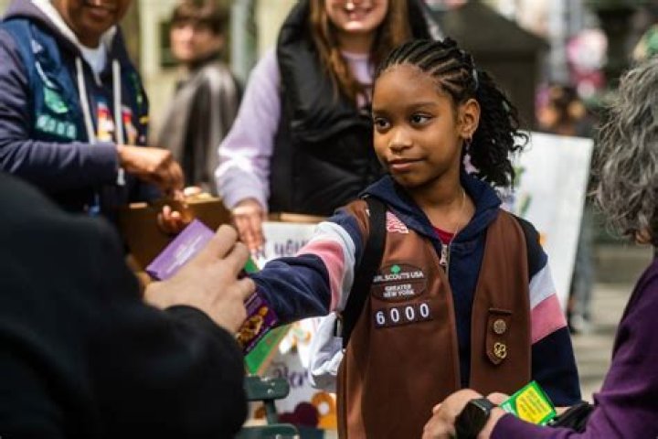 NYC’s Girl Scout Troop 6000 offers homeless girls the chance to enjoy being just kids