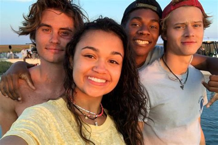 The Outer Banks Season 2 Cast: Everything You Need To Know