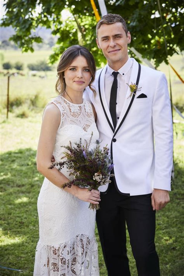 Philippa Northeast Married: A Deep Dive Into Her Personal Life