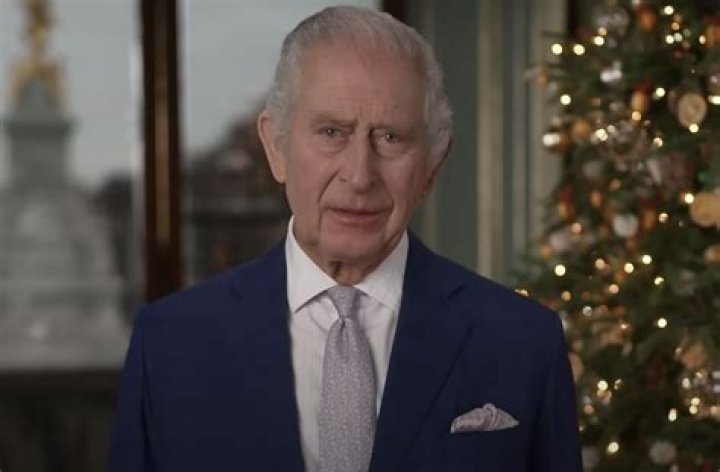 Prince Louis acted ‘impatient’ at Christmas – his father used a subtle gesture to calm him down, expert claims