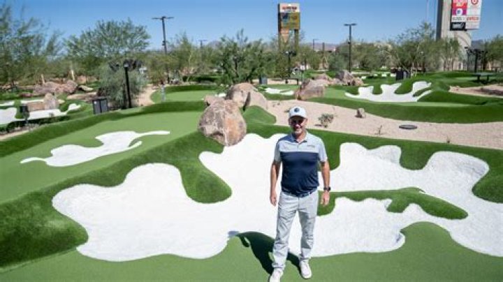 Putt Putt Scottsdale: A Miniature Golf Experience Like No Other