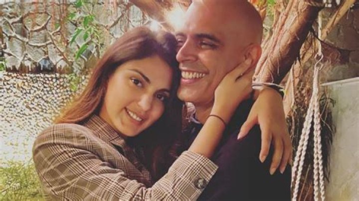 Roadies fame Rajiv Lakshman takes down post with Rhea Chakraborty captioned 'my girl'. Here's why – India TV