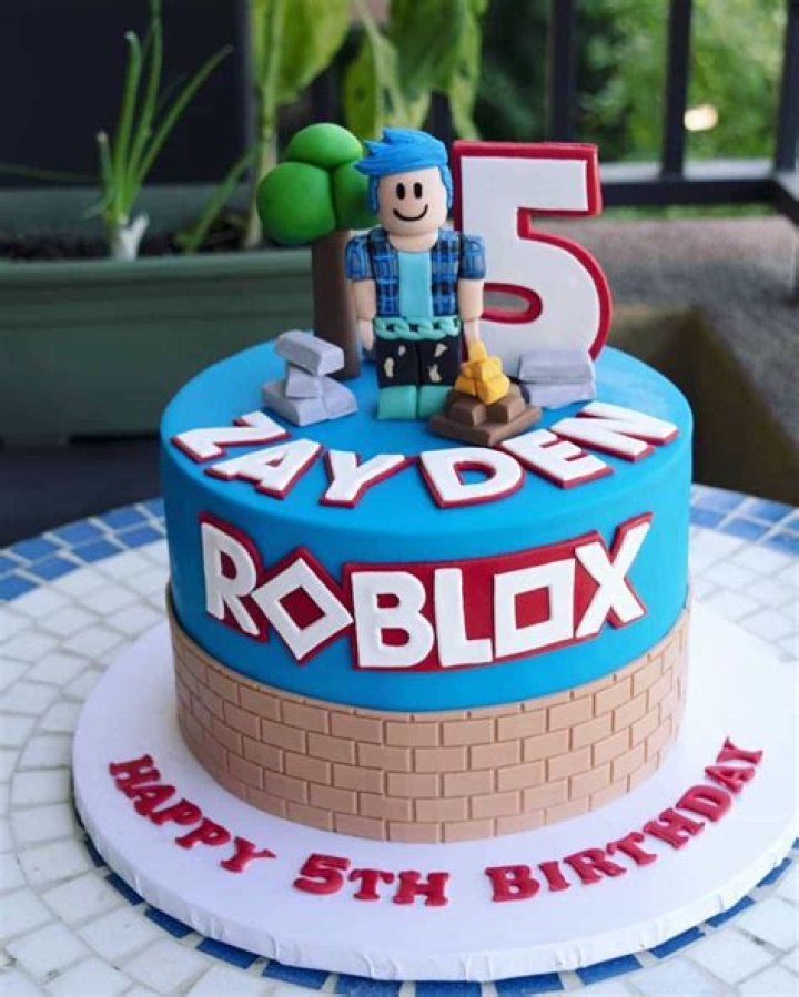 Deliciously Fun Roblox Cake Ideas For Every Occasion