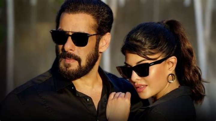 Salman Khan, Jacqueline Fernandez's song 'Tere Bina' out now. Watch video – India TV