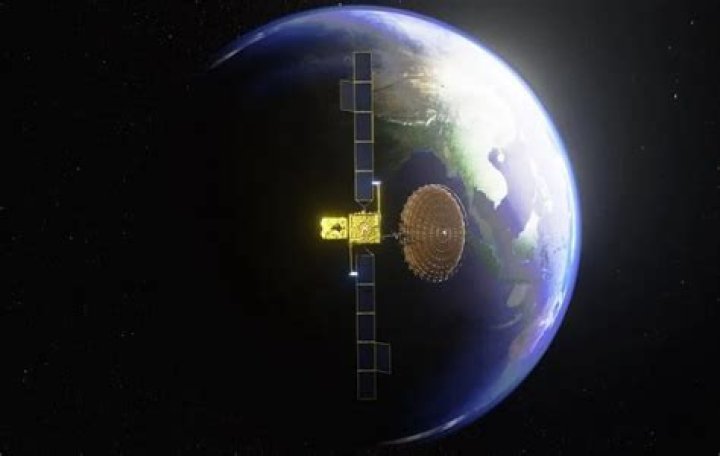 Satellite operators join forces to chase direct-to-smartphone opportunity