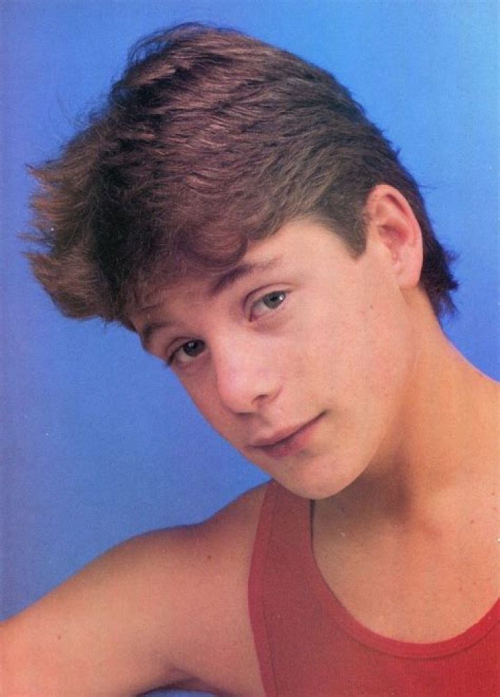 Exploring The Life Of Sean Astin As A Teenager