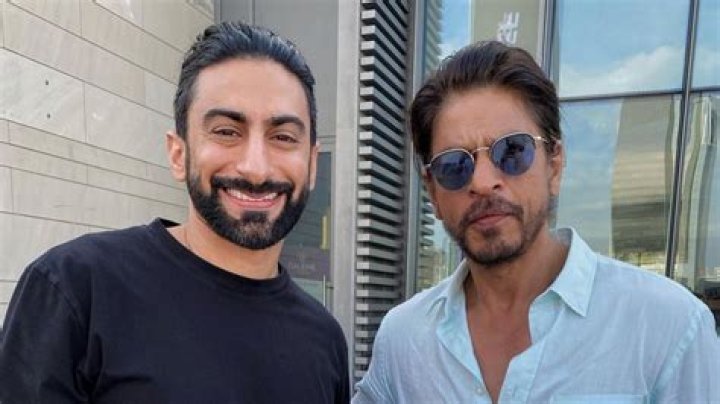 Shah Rukh Khan's latest picture breaks the internet. Fans call him 'most handsome man' – India TV