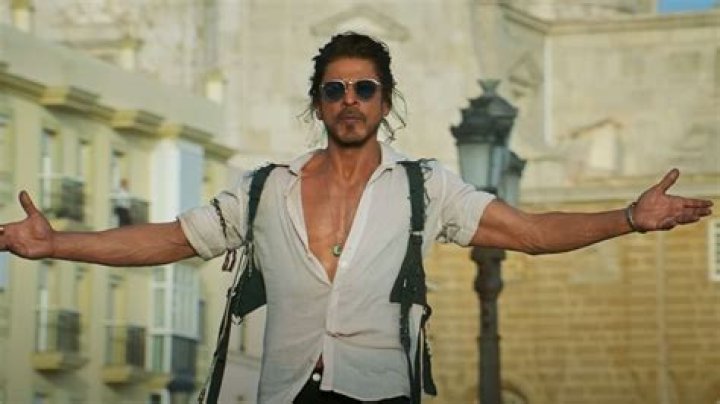 Shah Rukh Khan was 'extremely shy' when he made Twitter debut 13 years ago; FIRST tweet goes viral – India TV