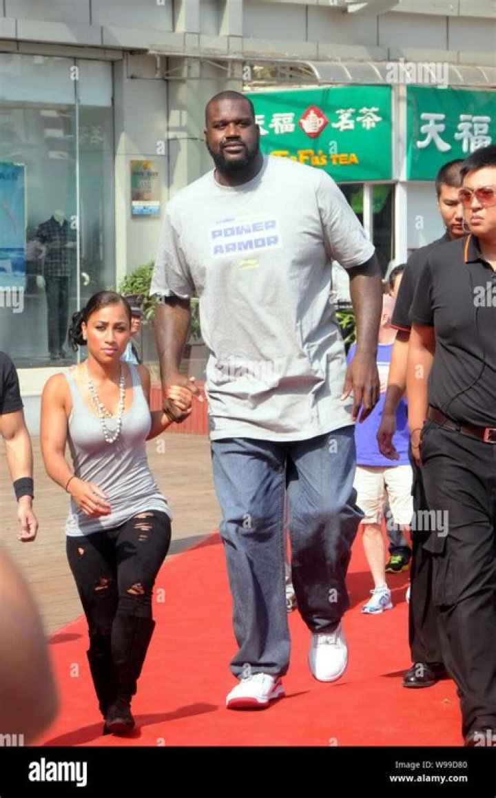 Shaquille O'Neal: A Slam Dunk In Love With His Girlfriend