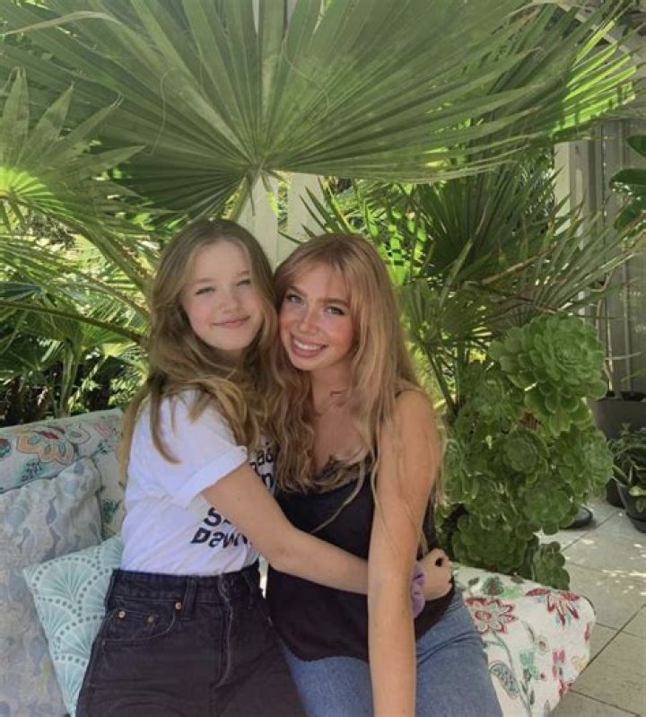Discovering Shay Mooney's Sister: A Journey Through Family Ties