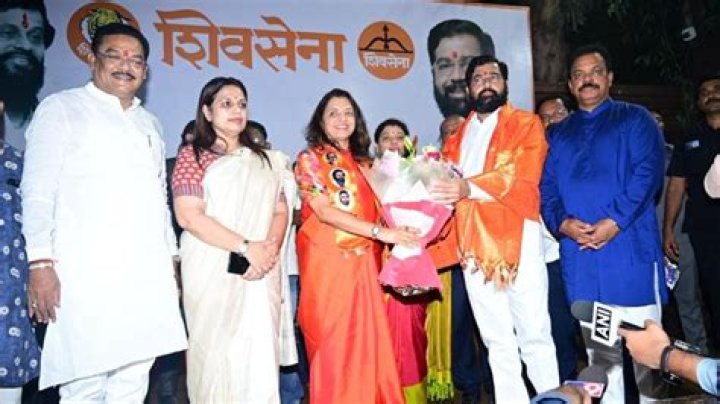 Shiv Sena women wing chief Meenatai Kamble joins Eknath Shinde's faction setback for Uddhav Thackeray latest news – India TV