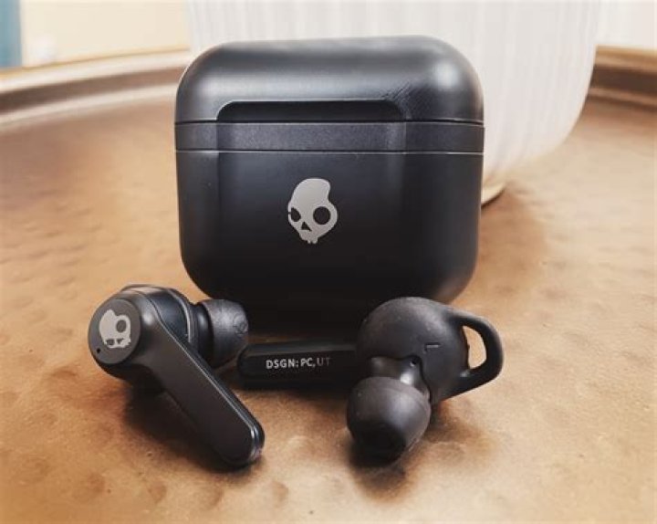 Affordable Noise-Canceling Earbuds With a Catch