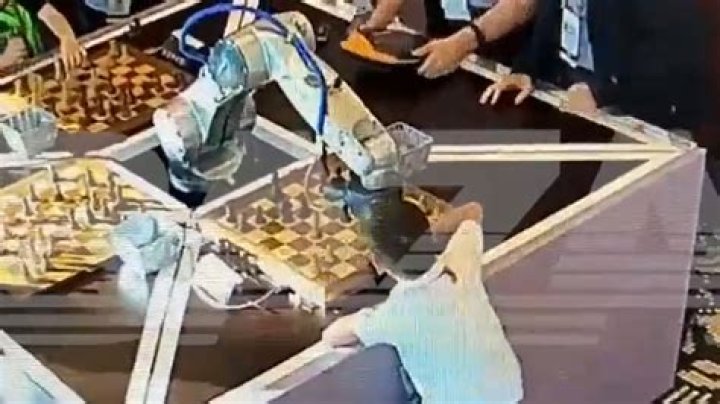 Robot opponent breaks child's finger during chess game, watch viral video – India TV
