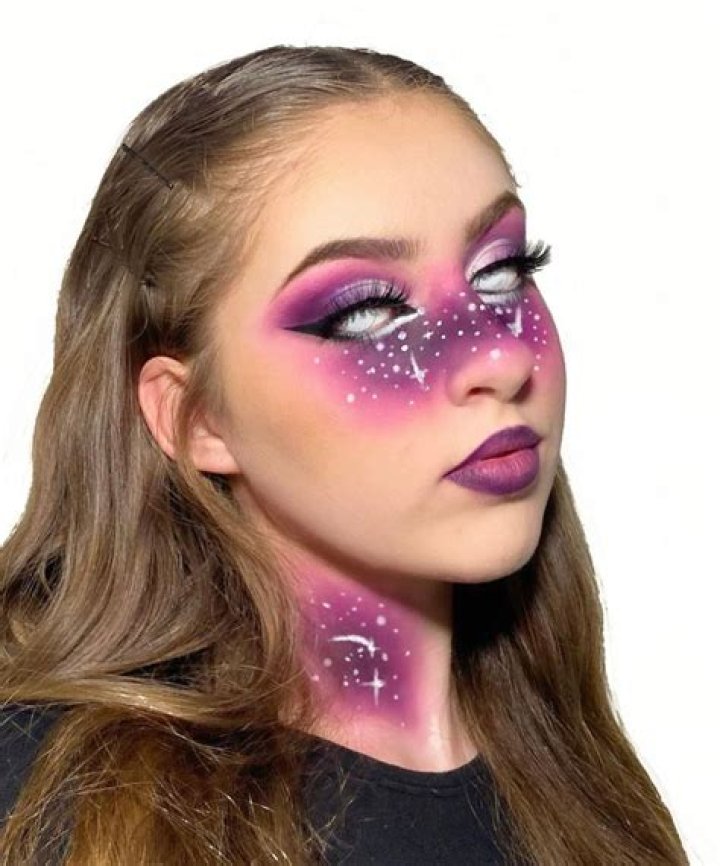 The Space Makeup Trend Taking Over Instagram