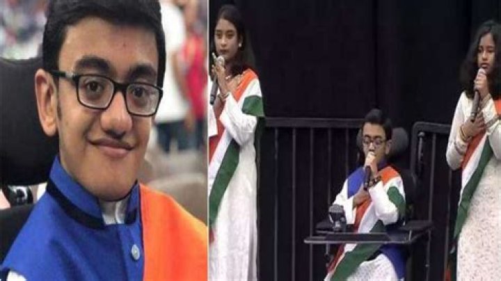 Meet teen rapper who sang the National Anthem at 'Howdy Modi' event – India TV