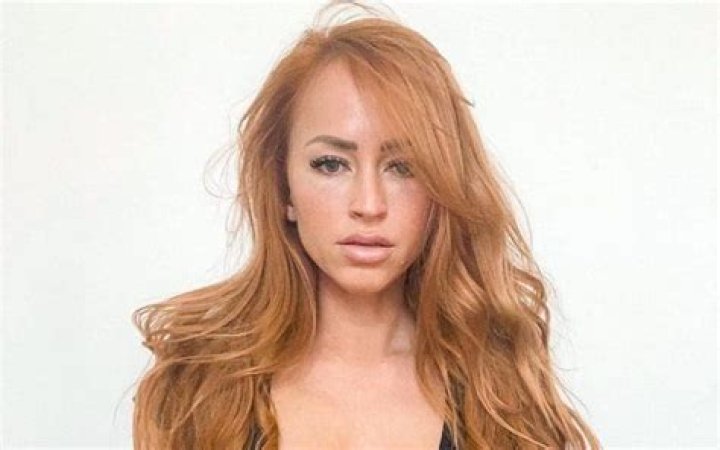 Summer Rae Shows Off Big With Hot Photo Set