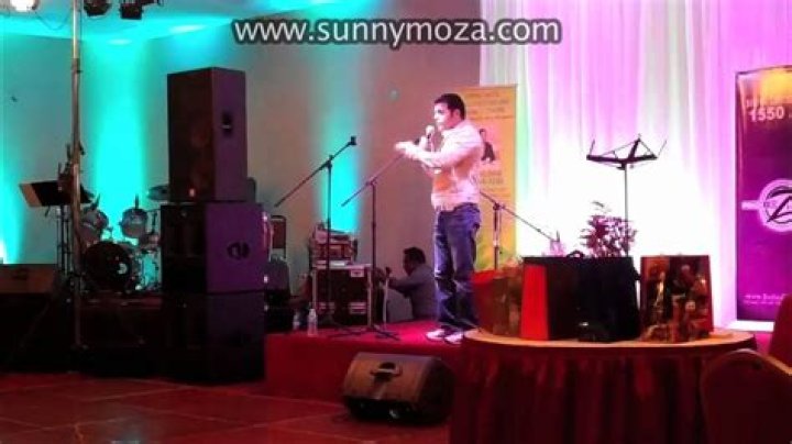 Discovering The Vibrant World Of Sunny Moza