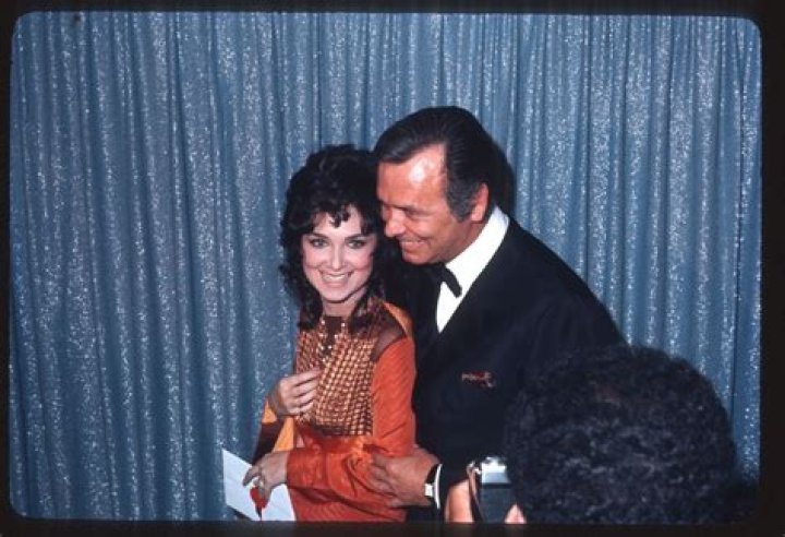 Unveiling The Allure Of Suzanne Pleshette And David Janssen: A Timeless Connection