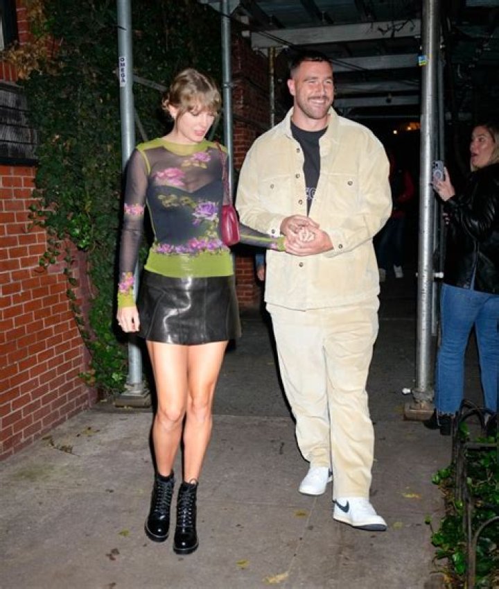 Unraveling The Connection: Taylor Swift And Travis Kelce