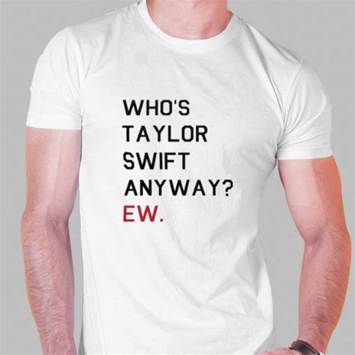 Taylor Swift’s Whos Travis Kelce Shirt: A Fashion Statement Or A Love Connection?