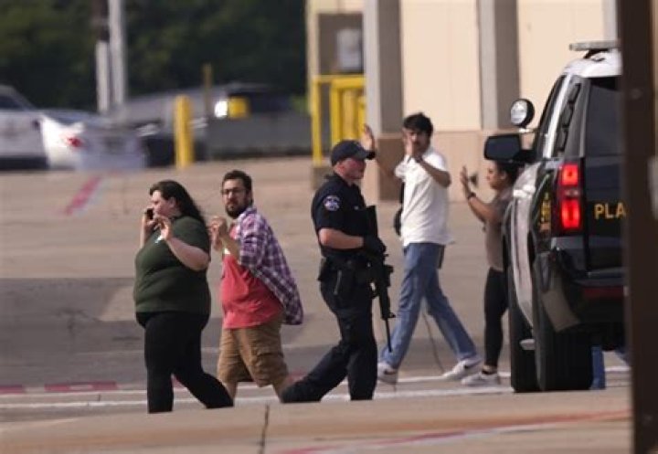 At least 9 victims, including gunman, in Allen Texas mall shooting